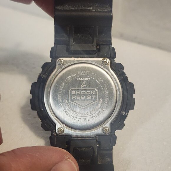 Casio G Shock Black and white analog with digital great shape - Picture 3 of 9